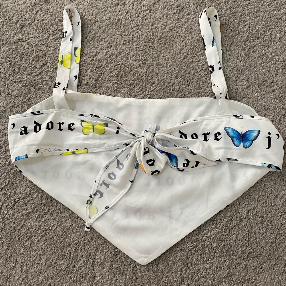 Bandanna butterfly top
